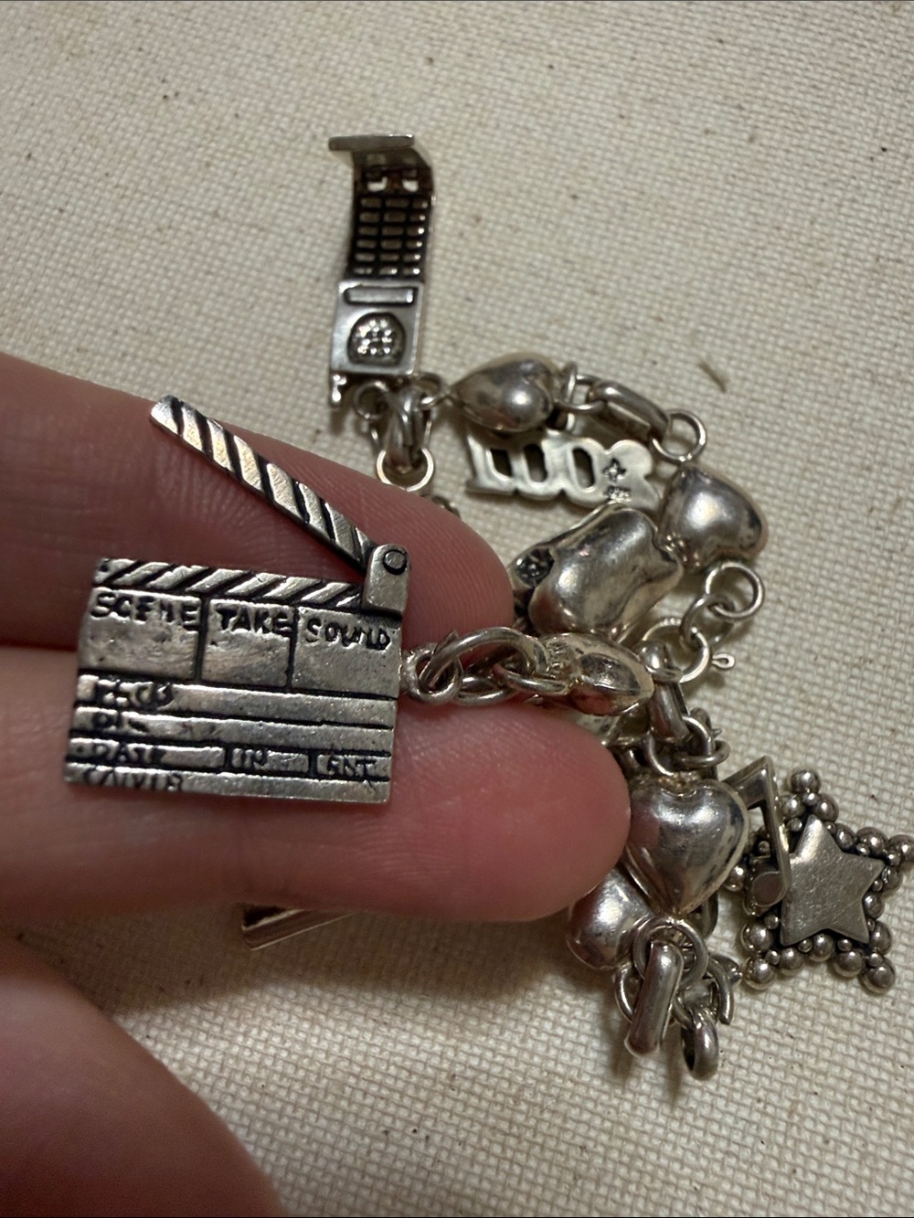 Vintage Stunning Sterling Silver 925 Heart Charm Bracelet 7’ in Retro 2000’ 925 - Picture 9 of 16